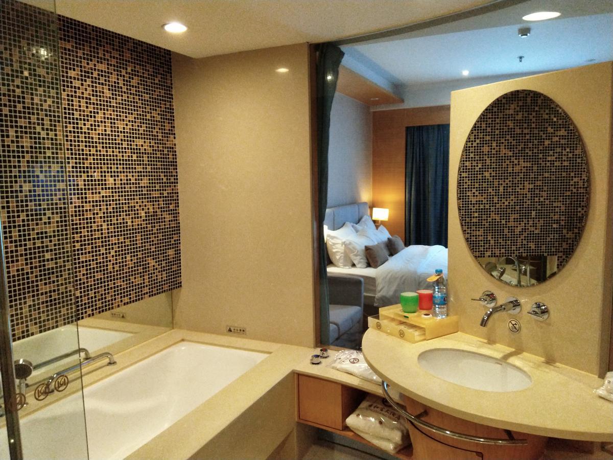 Yuyao Yonghegong Hotel Kültér fotó